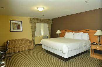 Whitney Inn & Suites Хамден Екстериор снимка